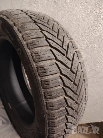 зимни гуми 205 55 16, снимка 3 - Гуми и джанти - 52493808