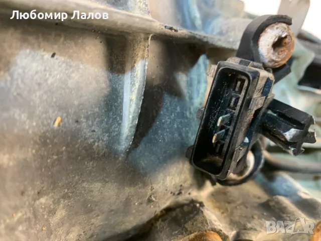 Скоростна кутия Audi S4 A4 B5 (8D2) 1.8T 012301211R , снимка 4 - Части - 49901519