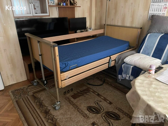 Ново болнично легло с дистанционно управление 