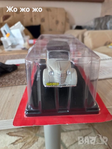 колички метални чисто нови 1:18, снимка 14 - Колекции - 53663987