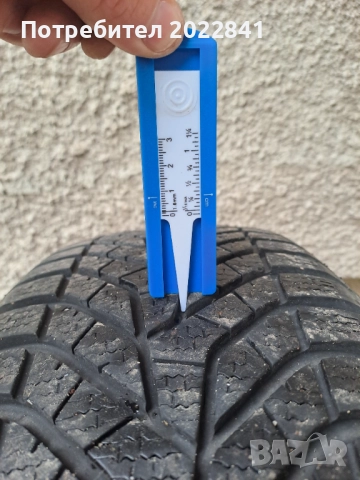 Зимни гуми 225 65 17 Yokohama , снимка 5 - Гуми и джанти - 52590175