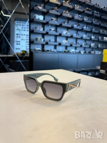 очила с черен обикновен калъф и ув защита fendi chanel , снимка 8 - Слънчеви и диоптрични очила - 51301509