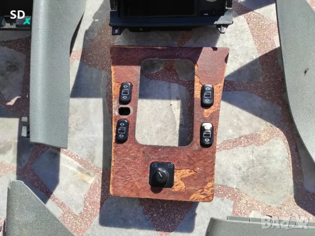 Интериорни части / Mercedes / E class / W 210, снимка 4 - Части - 47740428