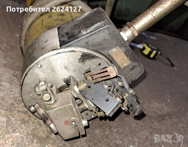 продавам тази хидравлика, снимка 10 - Резервни части за машини - 53658422