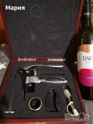 Луксозен комплект за вино , снимка 5 - Прибори за хранене, готвене и сервиране - 52860281