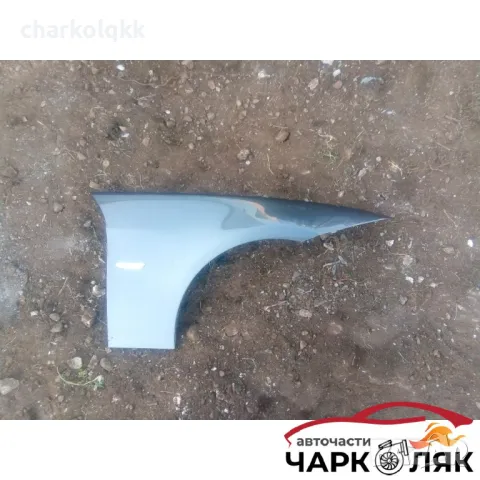 Калник десен Бмв 320д Е90, снимка 2 - Части - 47864049