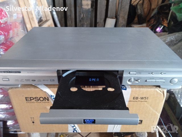 Dvd плеър Schaub Lorenz sld-2001, снимка 2 - Плейъри, домашно кино, прожектори - 44144037