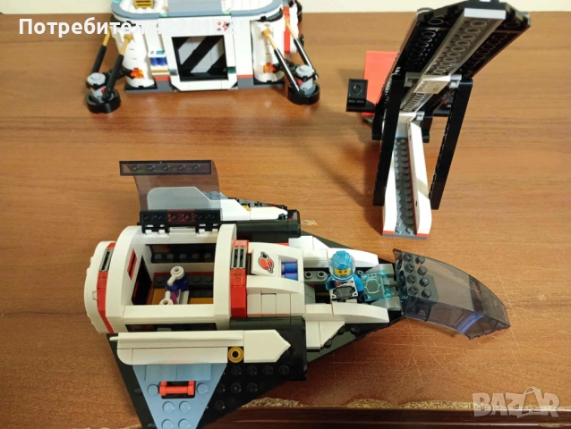 Lego City Space Base and Rocket Launchpad, снимка 13 - Конструктори - 53297537