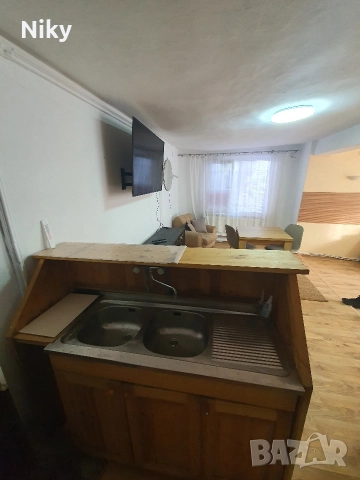 Къща в Търговище кв. Бряг , снимка 6 - Къщи - 52618429