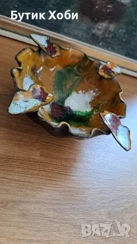 Дизайнерски емайлиран пепелник на медна основа, снимка 3 - Антикварни и старинни предмети - 49624505