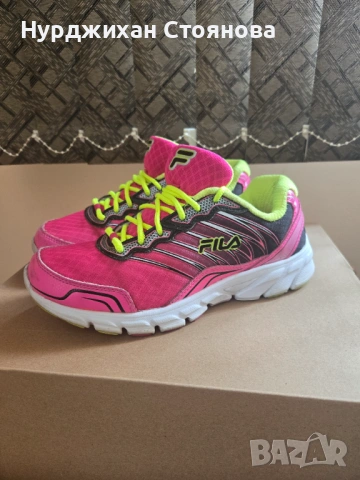 Дамски маратонки Fila, снимка 3 - Маратонки - 53583316