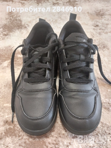 ADIDAS маратонки , снимка 2 - Детски маратонки - 51766261
