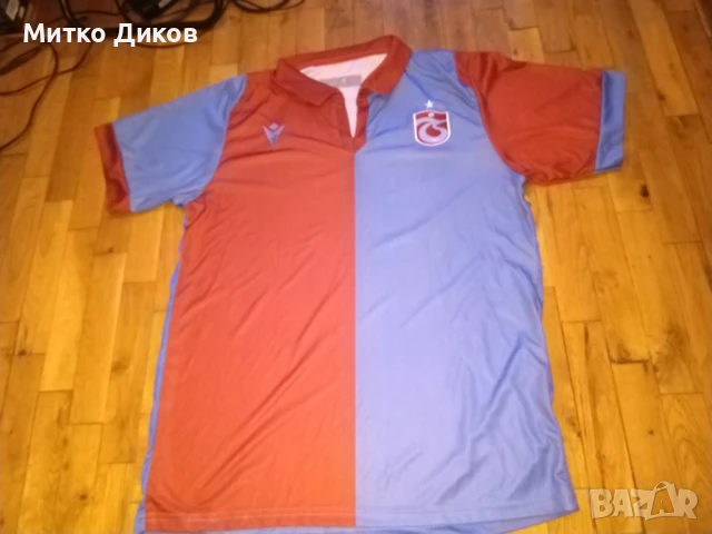 Трабзон футболна тениска Макрон размер Л отлична