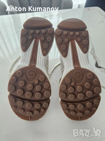 Оригинални дамски маратонки Michael Kors Описание: Оригинални дамски маратонки Michael Kors., снимка 4 - Маратонки - 51996579