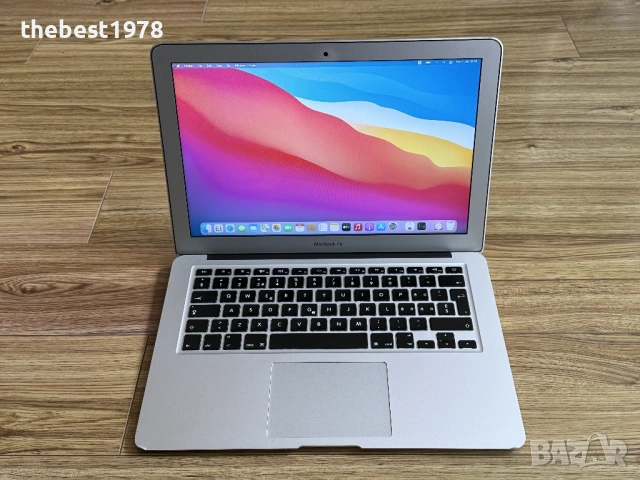 MacBook Air 13 2014`Core i5-4260U/128GB SSD/4GB RAM