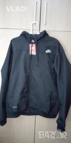 Суичър Nike-dri fit, снимка 4 - Суичъри - 47620804