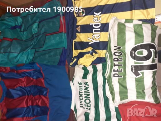 Продавам футболни фанелки, шалове, екипи, шапка, знамена на Liverpool,Inter,Bulgaria и др, снимка 12 - Футбол - 41946980