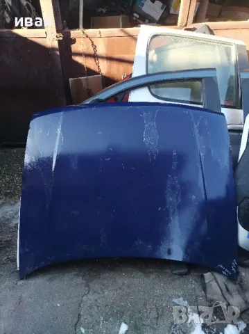 Преден капак за Фолксваген Поло. 97 год. седан. син. , снимка 4 - Части - 48886192
