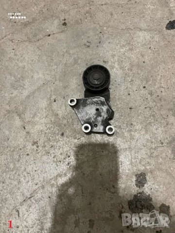 Части двигателен отсек - Форд Фиеста (Ford Fiesta) 1.4 TDCI - 68 к.с. - 2010 г. - част 2