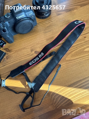 Canon R8 + 50mm 1.8 + пълен фотографски комплект + гаранция. Като нов, снимка 10 - Фотоапарати - 52011529