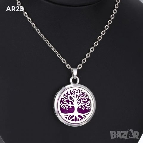 Медальон Дифузьор за ароматни масла ароматерапия Дървото на живота , снимка 1 - Колиета, медальони, синджири - 40091633