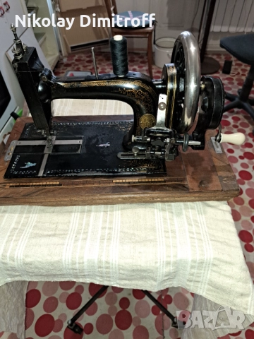 Стари шевни колекционерски машини от преди 1900год., снимка 8 - Други машини и части - 51440214