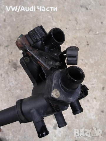 Корпус конзола термостат за Голф 4 Ауди А3 Сеат Шкода 1.4 VW Golf 4 Audi Seat Skoda 1.4 16V 03212111, снимка 2 - Части - 52914634