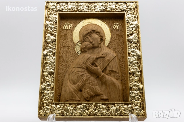 Позлатена релефна икона на Света Богородица с Младенеца