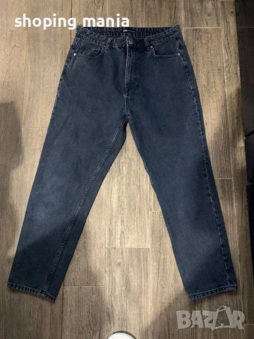 Дънки Zara черни и сини и блуза Lucy