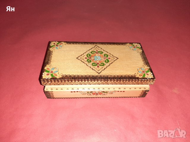 Красива Стара Дървена Кутийка , снимка 1