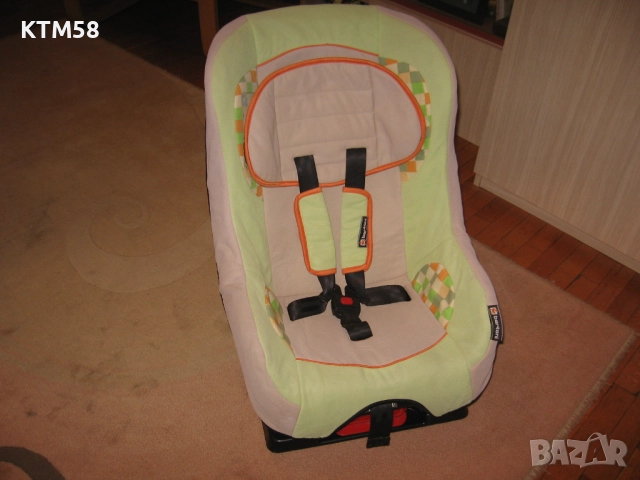 Продавам детско столче за кола BERTONI