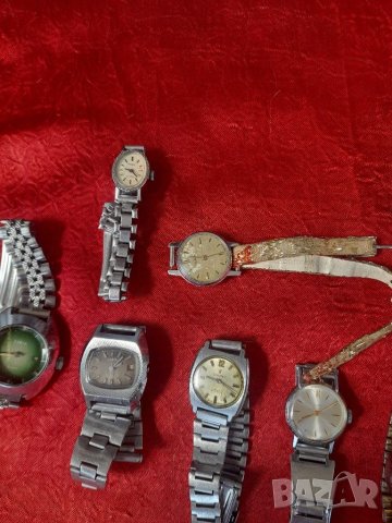 Стари дамски часовници , снимка 2 - Антикварни и старинни предмети - 41321505