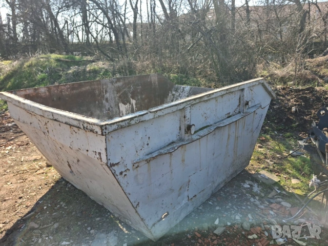 Продавам контейнери за строителни и битови отпадъци