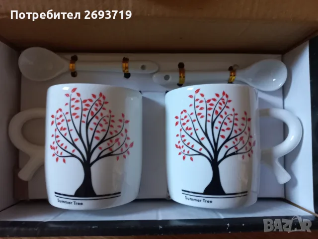 Комплект от 2 чашки за кафе, с лъжички