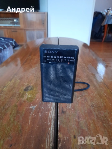 Старо радио,радиоприемник Sony ICF-P26