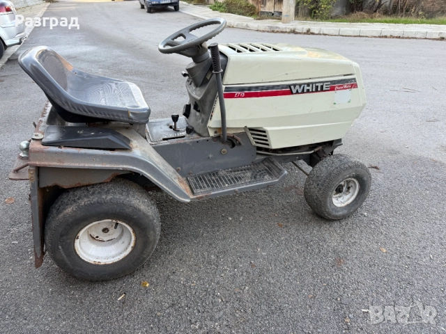 Тракторна косачка WHITE 13кс без косилен апарат, снимка 2 - Градинска техника - 52455955