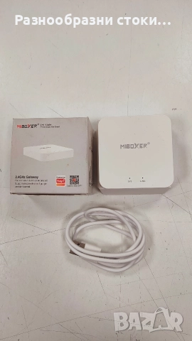 Miboxer Mi-Light 2.4GHz Gateway, модел WL-Box2. 