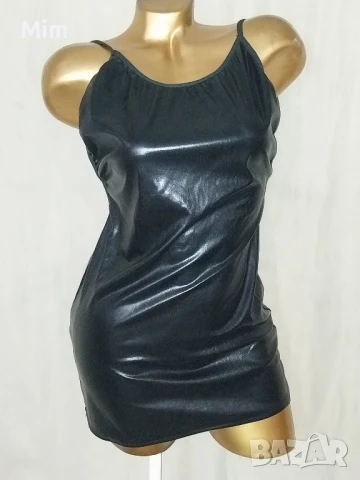 M Лятна черна ,еластична рокля от еко кожа 