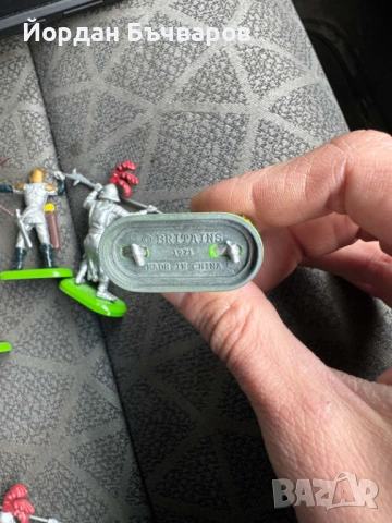 Фигурки средновековни войници - рицъри Britains deetail LTD Англия., снимка 2 - Колекции - 53850289