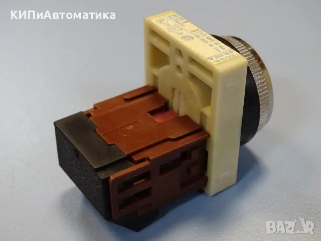 команден бутон FUJI Electric AH25-F push button switch red, снимка 4 - Резервни части за машини - 49192225