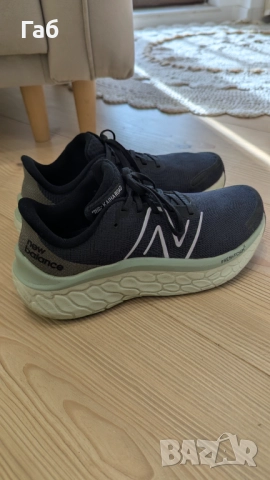 Дамски маратонки за бягане New Balance Kaiha Road Fresh Foam номер 40.5 26 см стелка, снимка 2 - Маратонки - 52719181