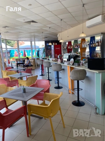 Продавам обзавеждане за заведение