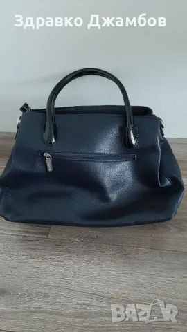 Дамска чанта, снимка 3 - Чанти - 49883230