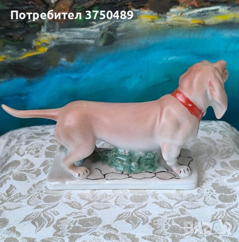 Порцеланова фигурка на куче, снимка 3 - Колекции - 53846058