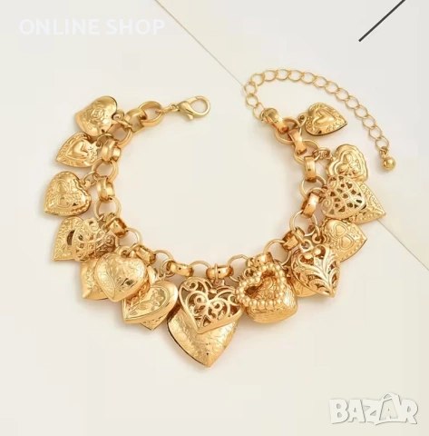 Елегантна Гривна Огледална Любов – 14K Златно Покритие и Нежни Сърца, снимка 3 - Гривни - 53715750