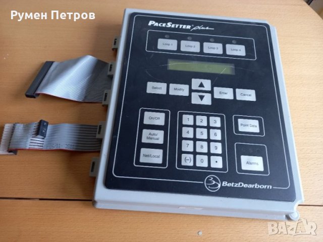 Промишлен контролер PaceSetter Plus.