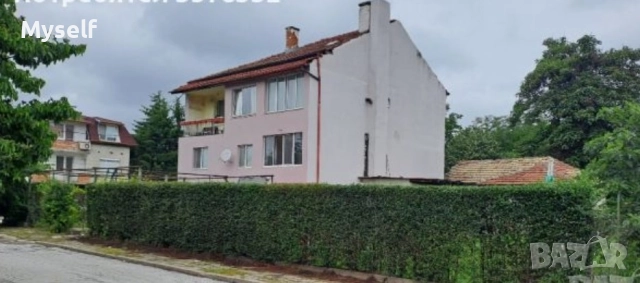 Три етажна къща в Гр. Пловдив 