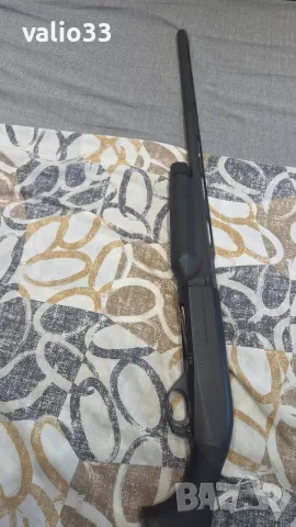 Ловен автомат на италианската фирма Benelli, модел M2, калибър 12/76, снимка 5 - Газово оръжие - 56131458