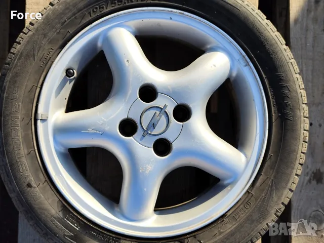 Джанти 4х100 r15, снимка 2 - Гуми и джанти - 48630639