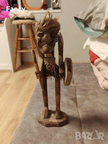 Дървена статуетка на африкански войн, снимка 3 - Антикварни и старинни предмети - 53120337